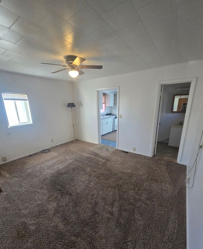 Building Photo - 1 Bed 1 Bath House