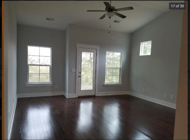 Photo - 2010 Gracious Dr Townhome