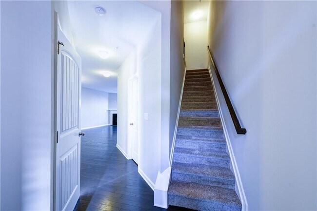 Building Photo - 1226 Fischer Trace