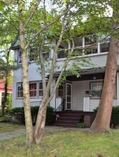 Building Photo - 1319 W 111th St