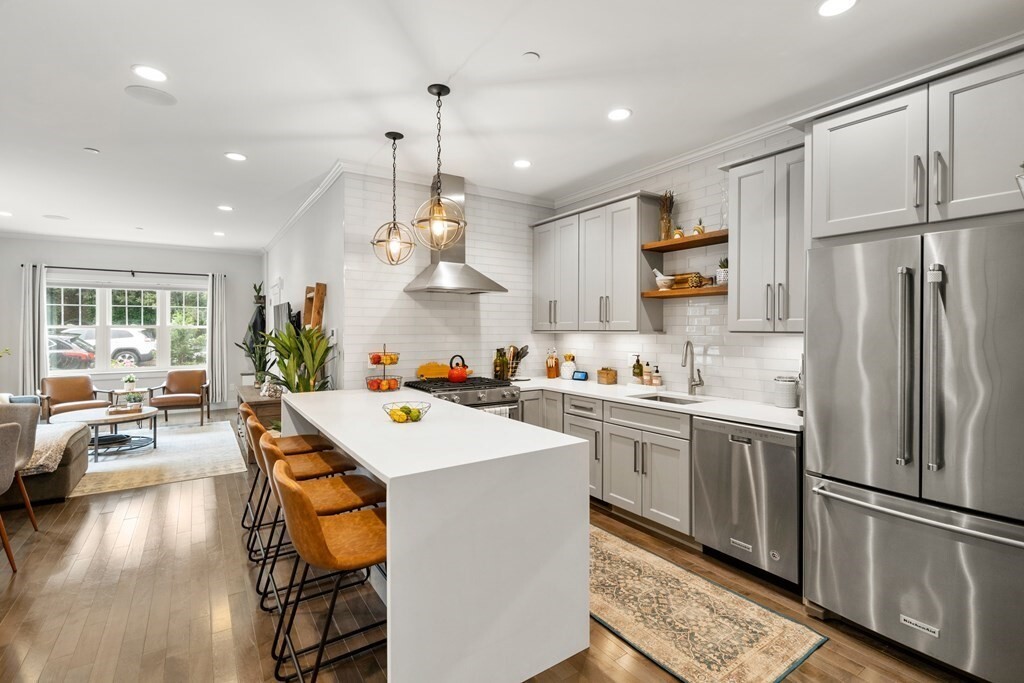 Foto principal - 361 Maverick St