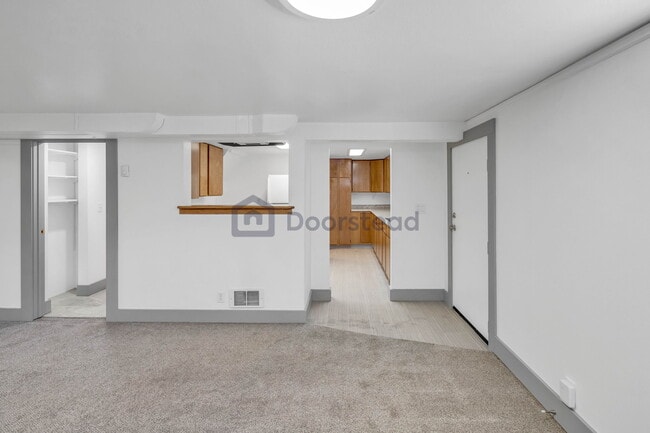 Building Photo - 5216 8th Ave NW