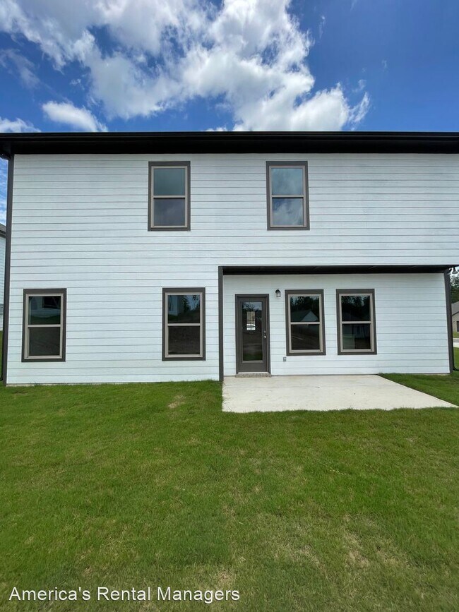 Building Photo - 4 br, 2.5 bath House - 424 Troubadour Lane