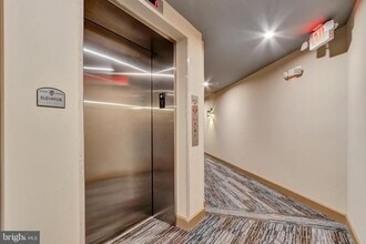 Building Photo - 20141 Riesling Ln