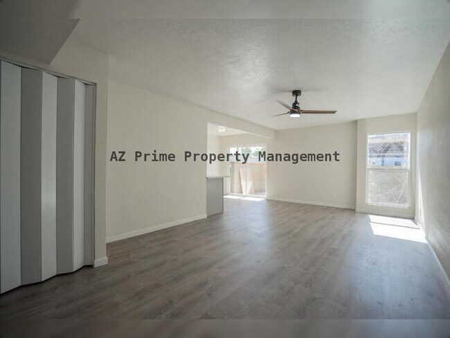 Foto del edificio - 1701 W Tuckey Ln