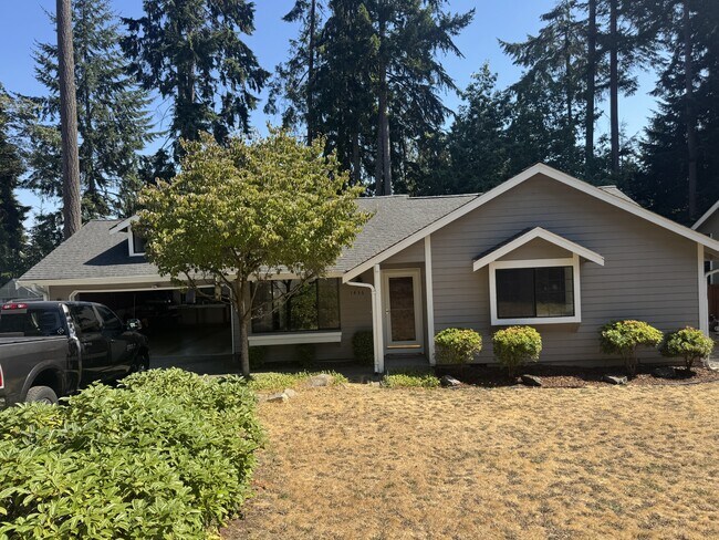 Foto del edificio - 1436 NW Island Lake Rd