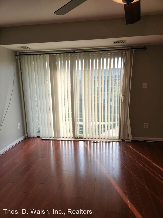 Foto del edificio - 2 br, 1.5 bath House - 7954 Lakecrest Dr.