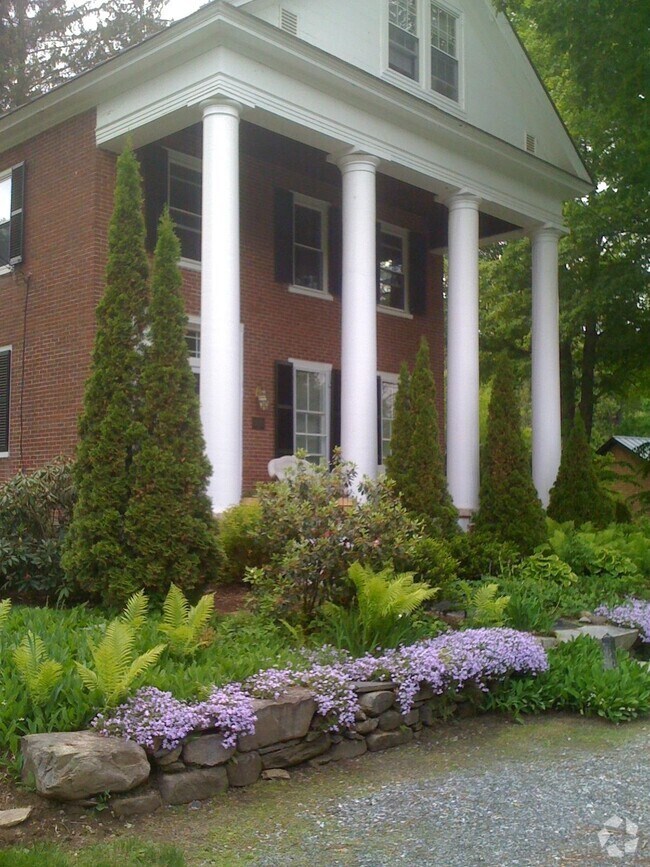 Basement Apartments For Rent in Brownsville VT 2 Rentals