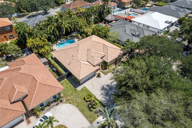 Foto del edificio - 7821 NW 160th Terrace
