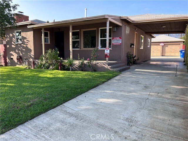 Foto principal - 227 W Cherry Ave