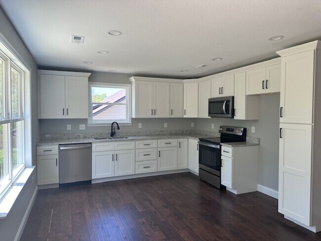 Foto del edificio - Maryville 37804 - 3 bedroom, 2 bath home -...