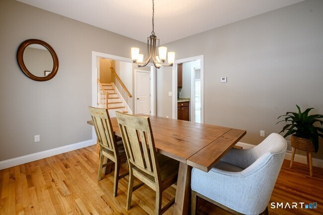 Foto del edificio - 42 Hunters Ln