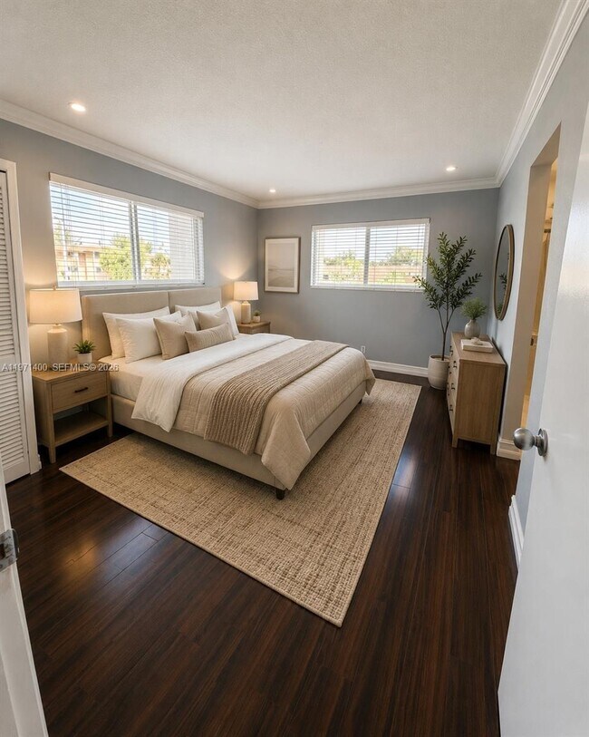 Foto del edificio - 7430 Miami Lakes Dr