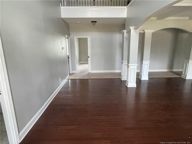 Building Photo - 96 Castlebay Dr