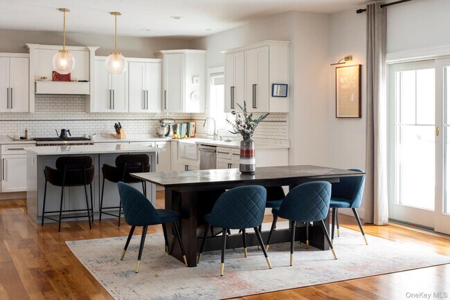 Foto del edificio - 46 Will Tremper Dr