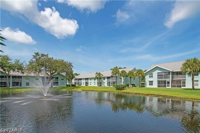 Foto del edificio - 185 Grand Oaks Way