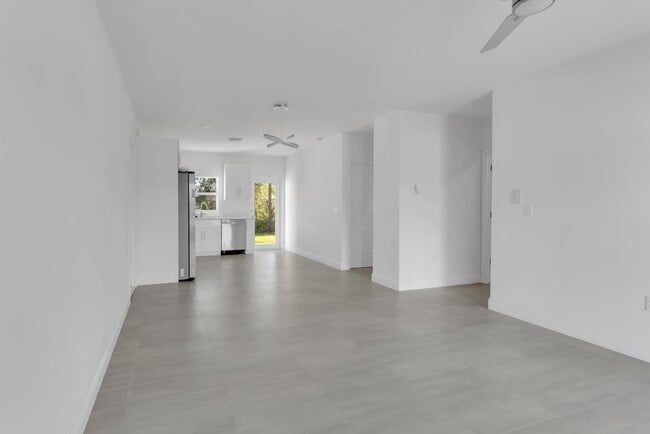 Photo - 5224 29th St SW Apartment