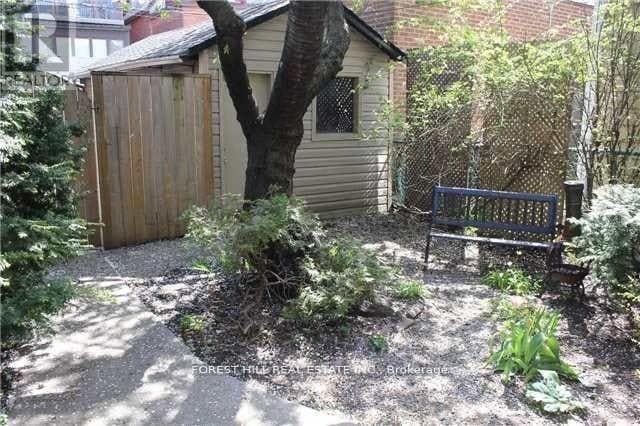 Building Photo - 67 Brunswick Ave