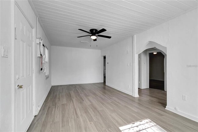 Foto del edificio - 2701 N Fremont Ave