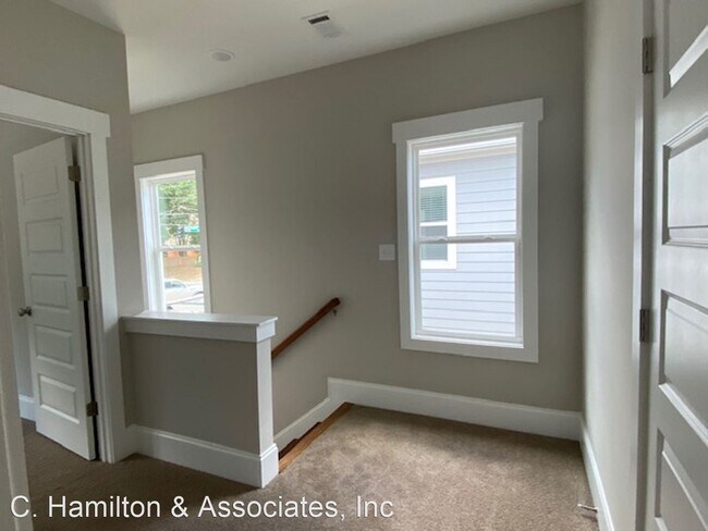 Foto del edificio - 3 br, 2.5 bath House - 659 Oglethorpe Ave