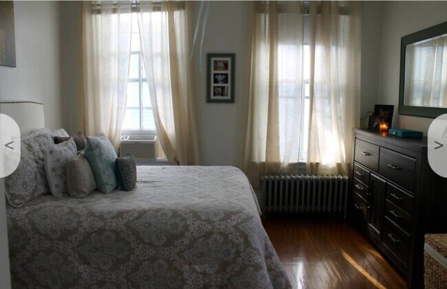 Foto del edificio - 407 Angell St