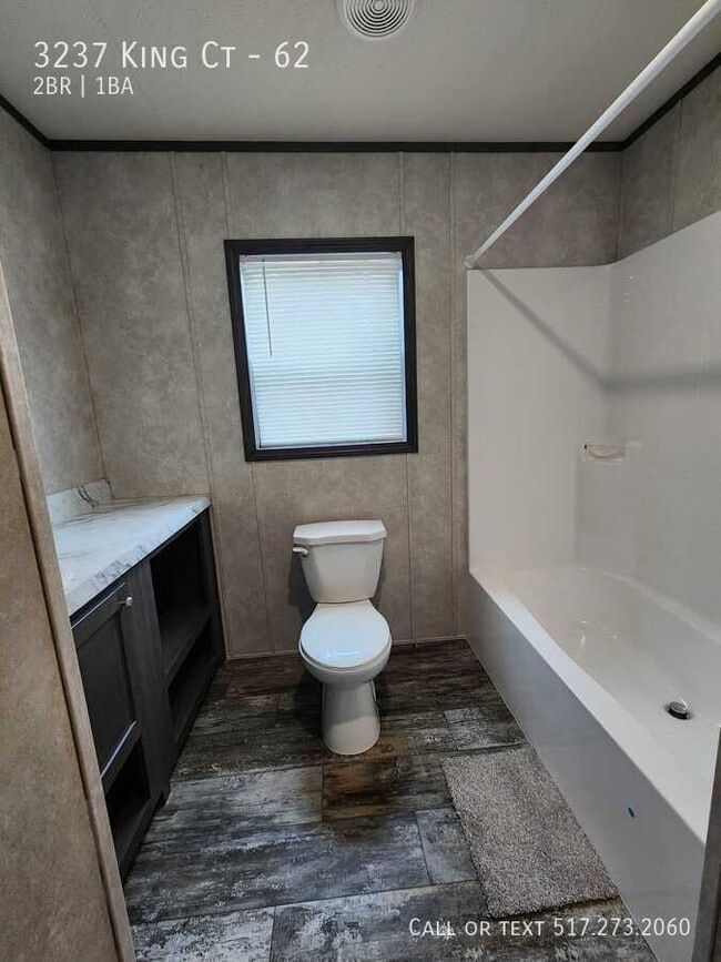 Foto del edificio - 3237 King Ct