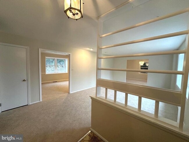 Building Photo - 4037 Olney Laytonsville Rd