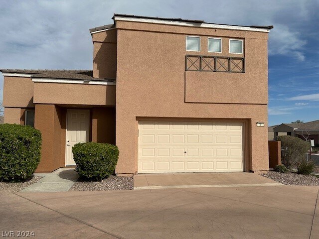 Foto principal - 10544 India Hawthorn Ave