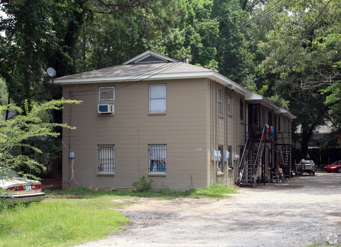 Building Photo - 322 Howle Ave