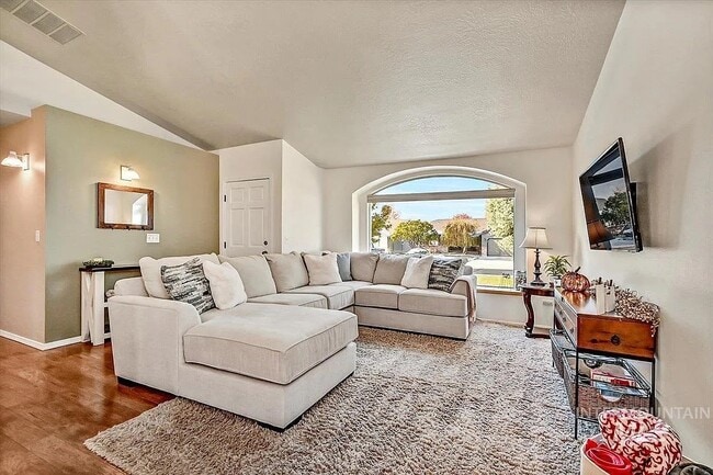 Building Photo - 5668 S Kalmia Pl