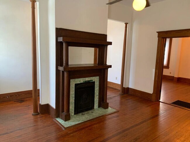 Foto del edificio - 503 E 40th St