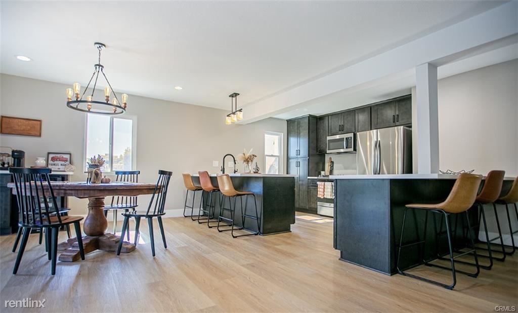Foto principal - 4 br, 1.5 bath House - 835 Amigos Way Apt 8