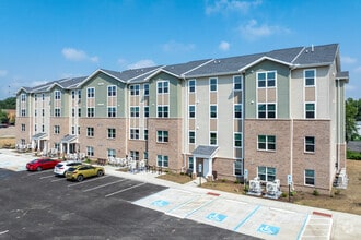 Building Photo - Roberts Station