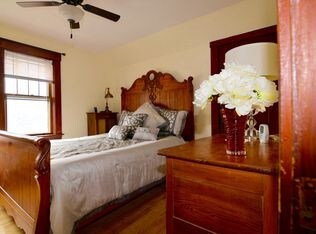 Foto del edificio - 230 Sterling St
