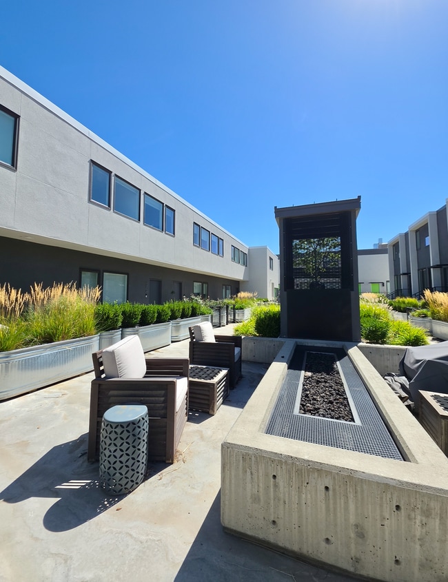 Photo - 877 S 200 W-217 House