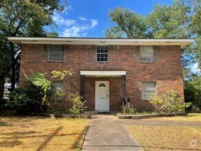 Building Photo - 1007 Thomason St