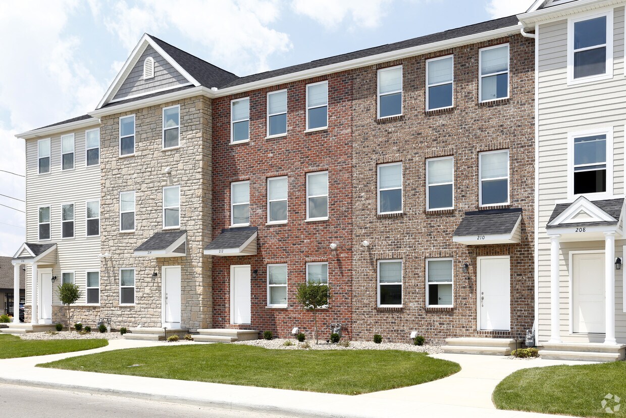 200 West 200216 S West St Findlay, OH Apartments for Rent in