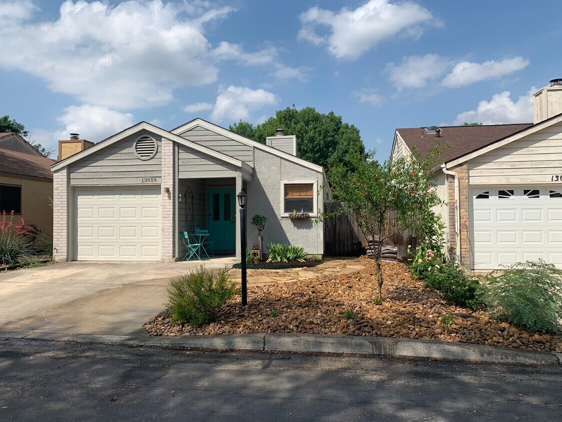 13059 Brook Garden Ln, San Antonio, TX 78232 House Rental in San