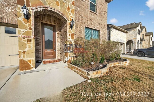 Foto del edificio - 821 Carmen St