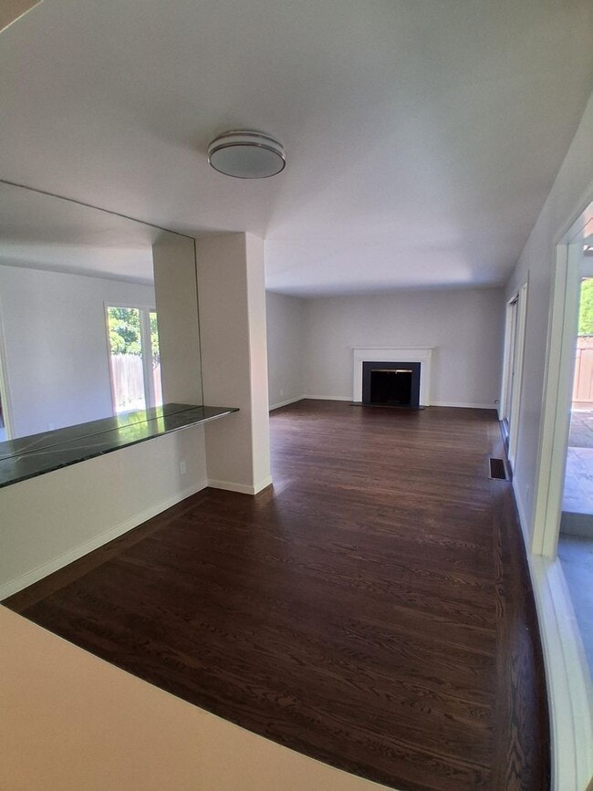 Foto del edificio - 1044-1048 Marcussen Drive