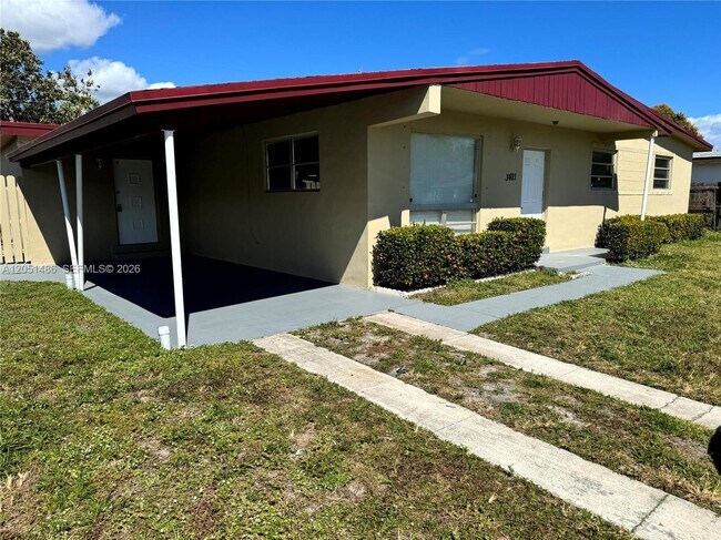 Foto del edificio - 3421 SW 32nd Ct