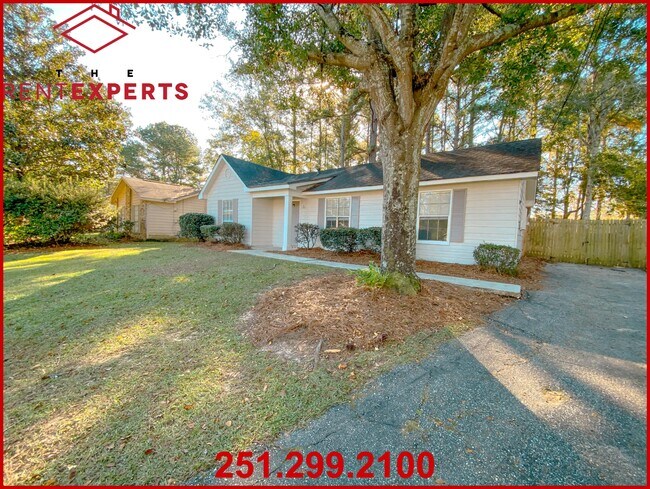 Foto del edificio - 9641 Royal Woods Ct
