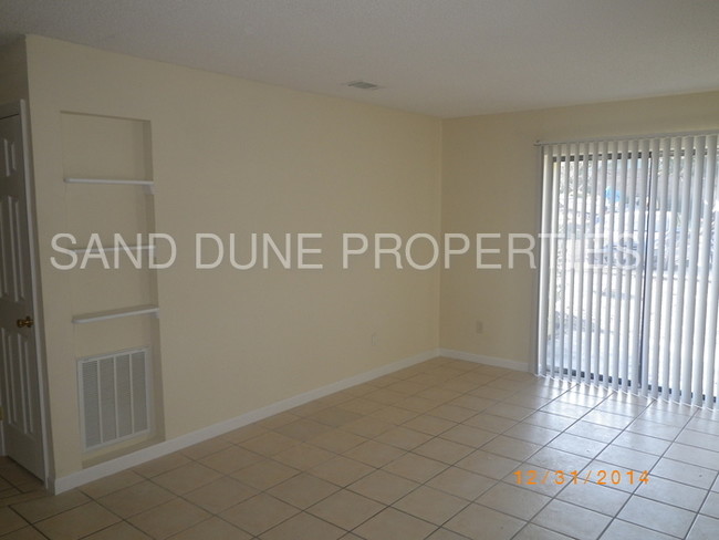 Building Photo - 1610 #1 Greenbriar Pkwy, Gulf Breeze