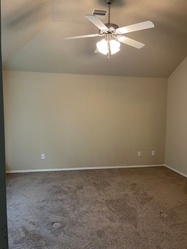 Building Photo - 7911 Branson Park Ln