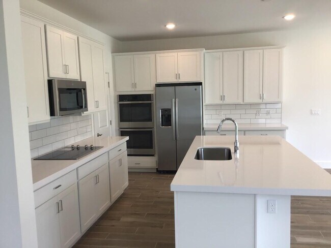 Building Photo - 1406 Gopher Ter