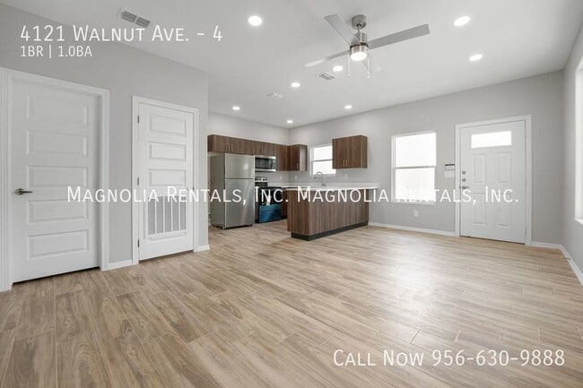 Building Photo - 4121 Walnut Ave