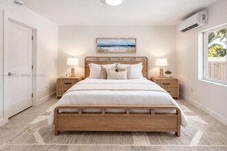 Building Photo - 7800 NE 10th Ct