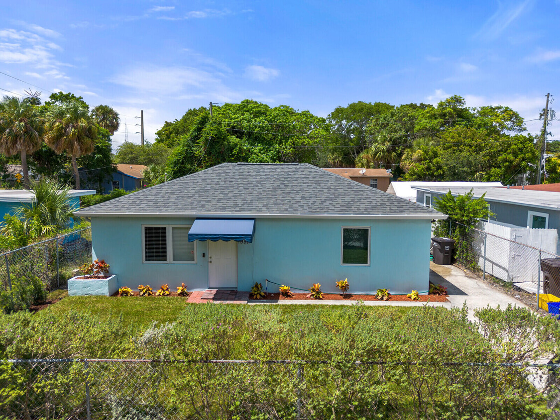 Foto principal - 957 30th St