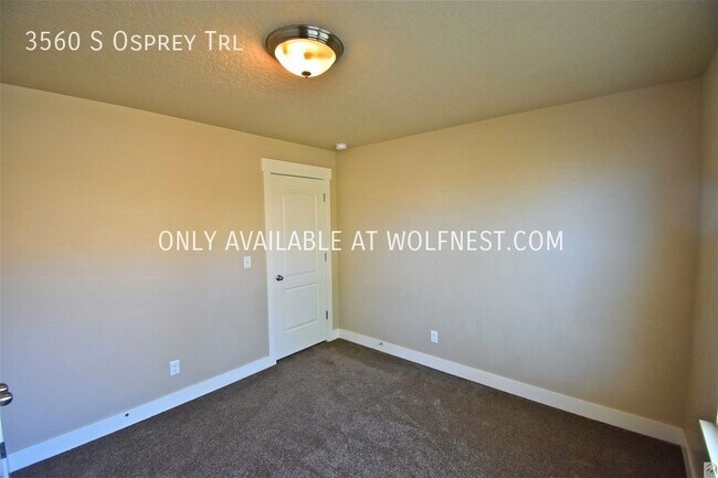 Building Photo - Spacious 6 Bed Saratoga Springs Home! No D...