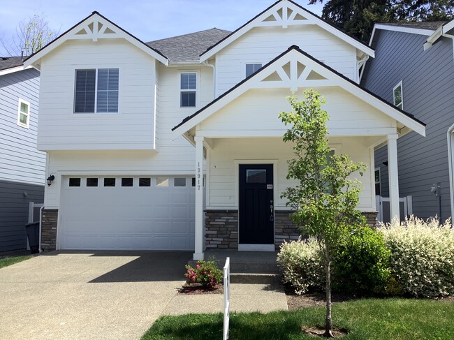 13917 106th Ave E